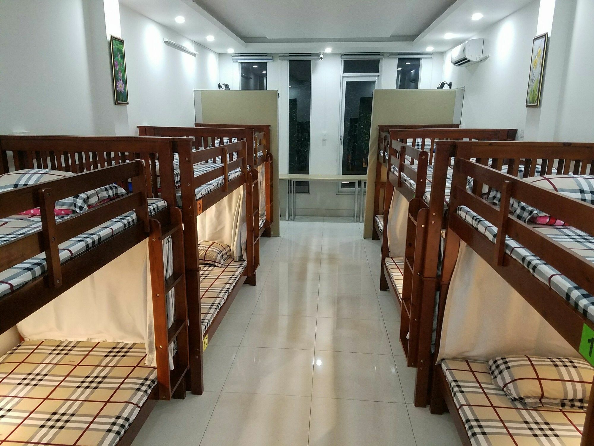 Natural House Hostel Ho Chi Minh City Bagian luar foto